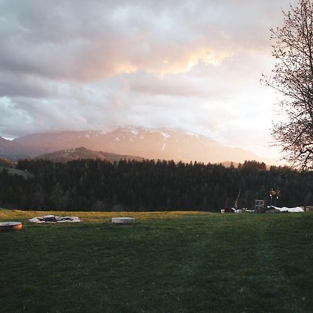 Kmetija Pecnik Appartement Prevalje Buitenkant foto
