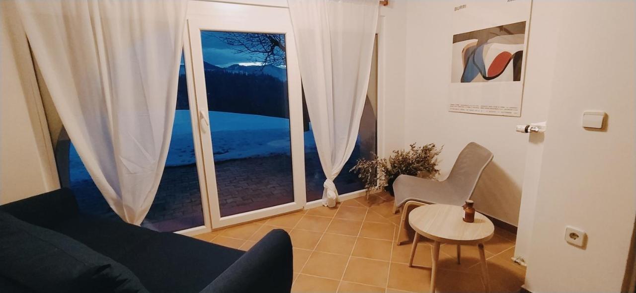 Kmetija Pecnik Appartement Prevalje Buitenkant foto