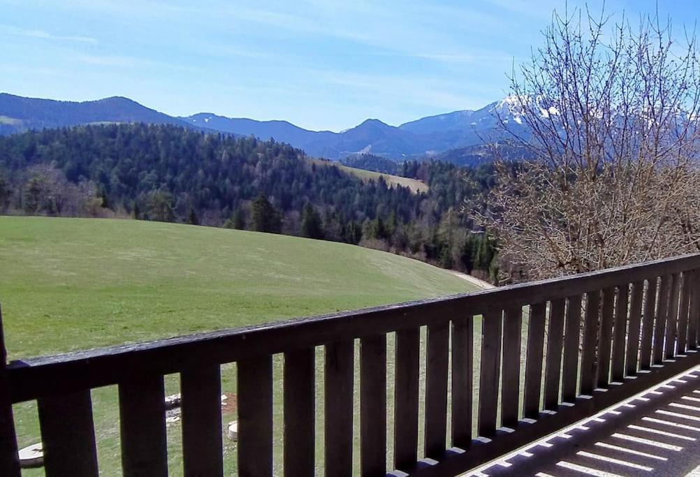Kmetija Pecnik Appartement Prevalje Buitenkant foto