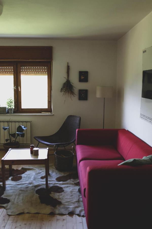 Kmetija Pecnik Appartement Prevalje Buitenkant foto
