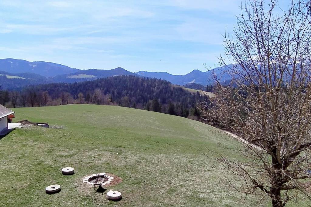 Kmetija Pecnik Appartement Prevalje Buitenkant foto