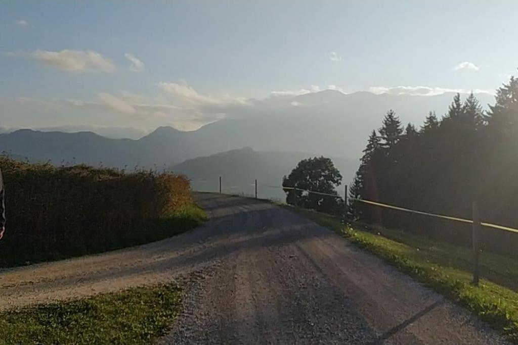 Kmetija Pecnik Appartement Prevalje Buitenkant foto